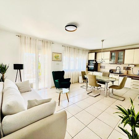 פודסטראנה Apartment Sirius מראה חיצוני תמונה