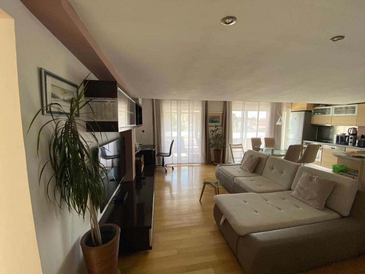 פודסטראנה Apartment Sirius מראה חיצוני תמונה