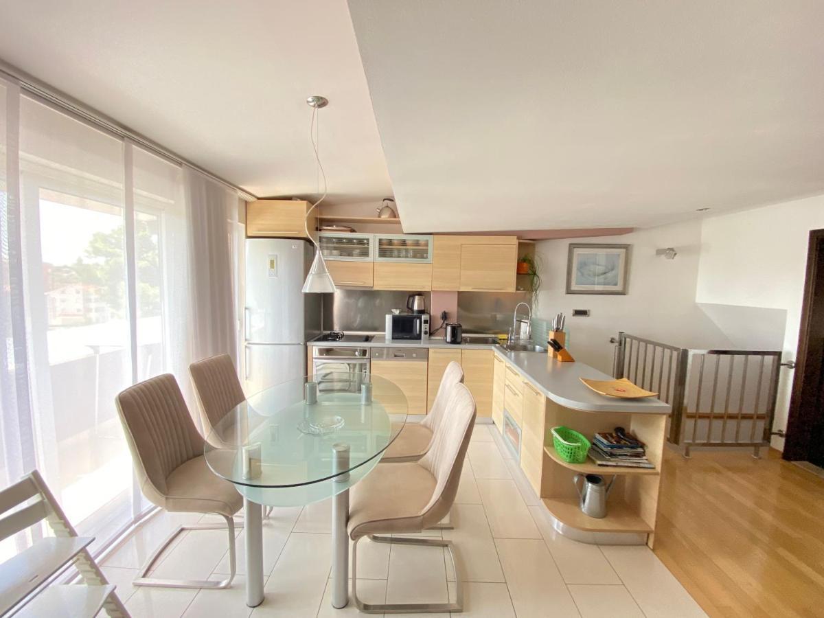 פודסטראנה Apartment Sirius מראה חיצוני תמונה