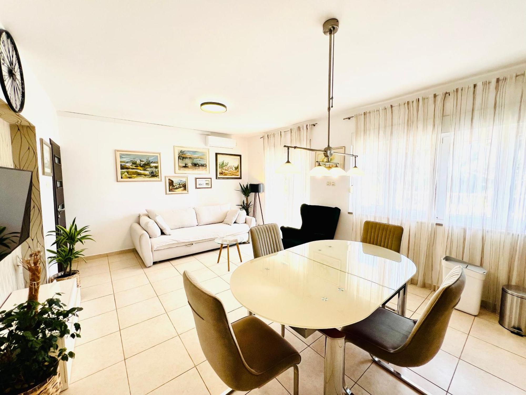 פודסטראנה Apartment Sirius מראה חיצוני תמונה